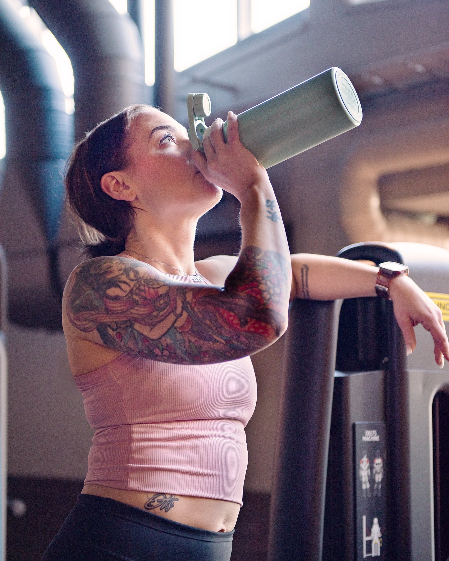 bohtal-insulated-sports-bottle-green-c6 Bohtal_Insulated_Sports_Bottle_Green_lifestyle.jpg
