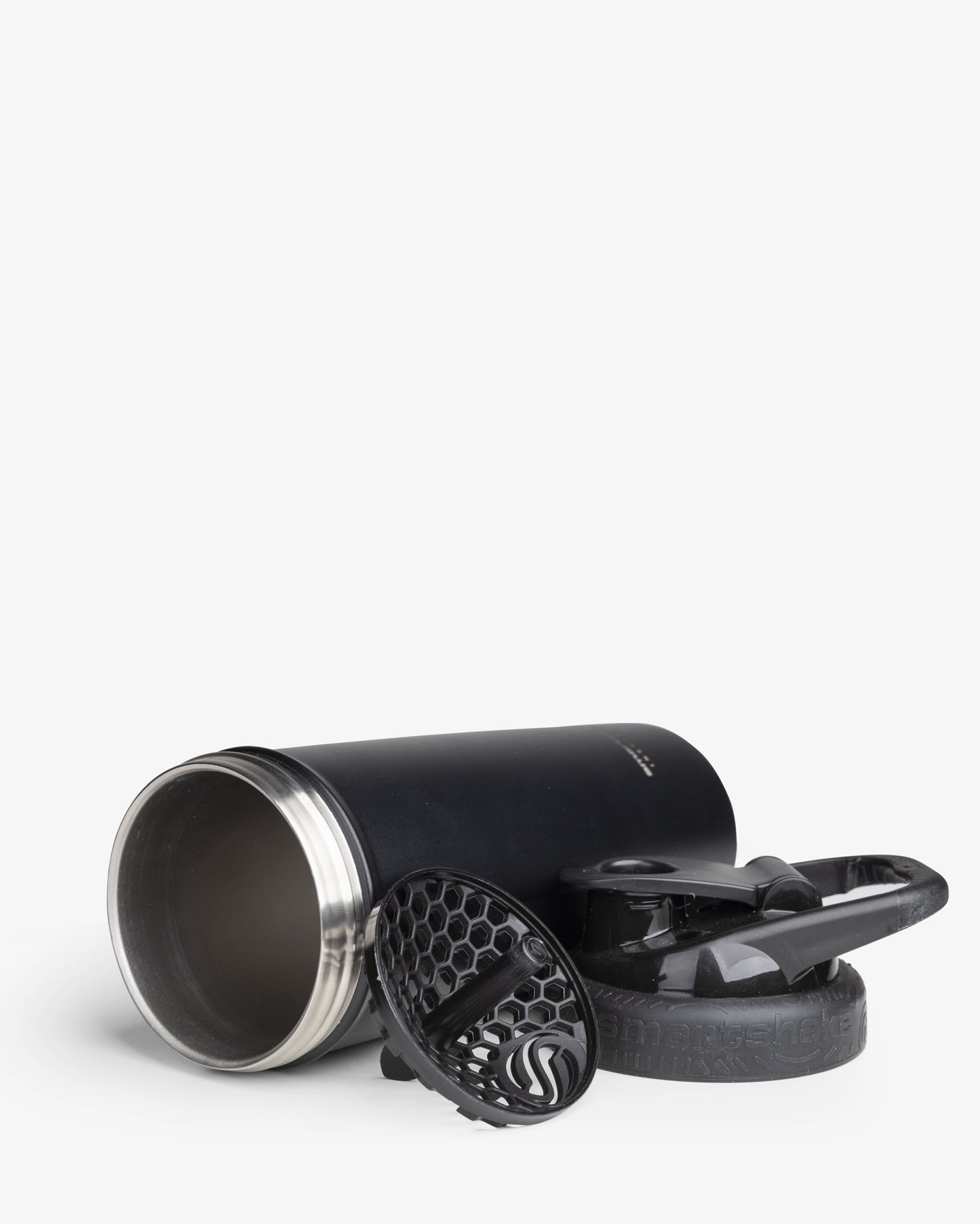insulated-steel-shaker-black-l8 Smartshake_Insulated_Steel_Black_assambled.jpg