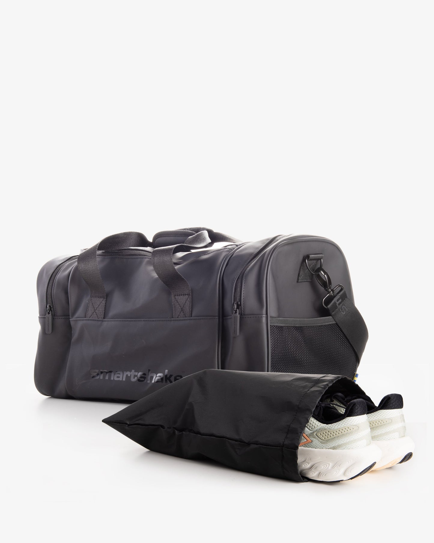 gym-bag-black-n5 Smartshake_gym_bag_Black_unassamled_24a00c8d-f290-45f6-bb42-151f345784ff.jpg