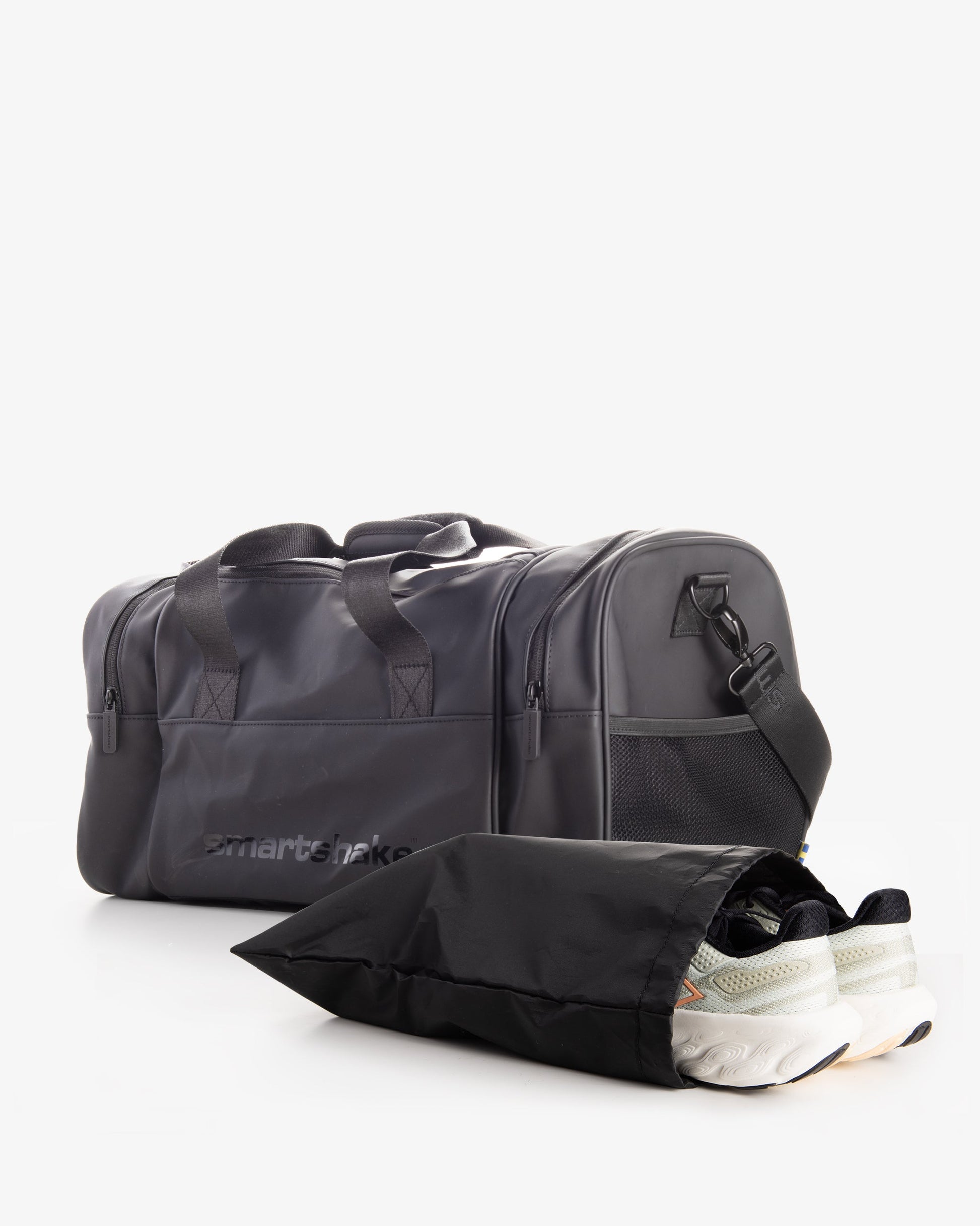 gym-bag-black-n5 Smartshake_gym_bag_Black_unassamled_24a00c8d-f290-45f6-bb42-151f345784ff.jpg